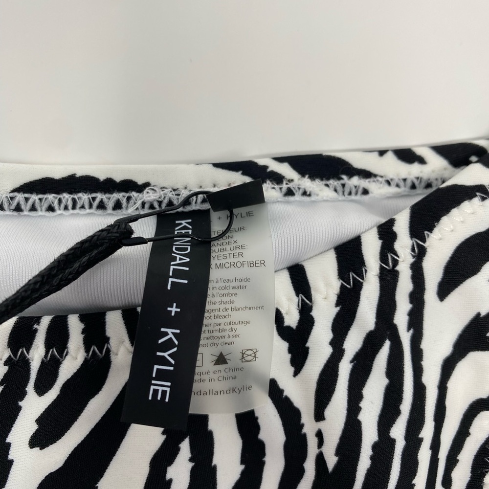 NEW - Kendall & Kylie Zebra Print Bikini Bottoms - Picture 4 of 6